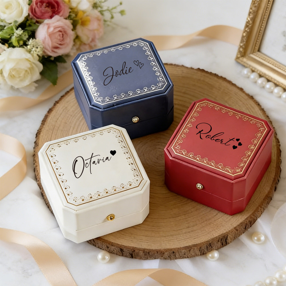 Personalized Faux Leather Ring - Velvet Jewelry Box บทวิจารณ์และราคา