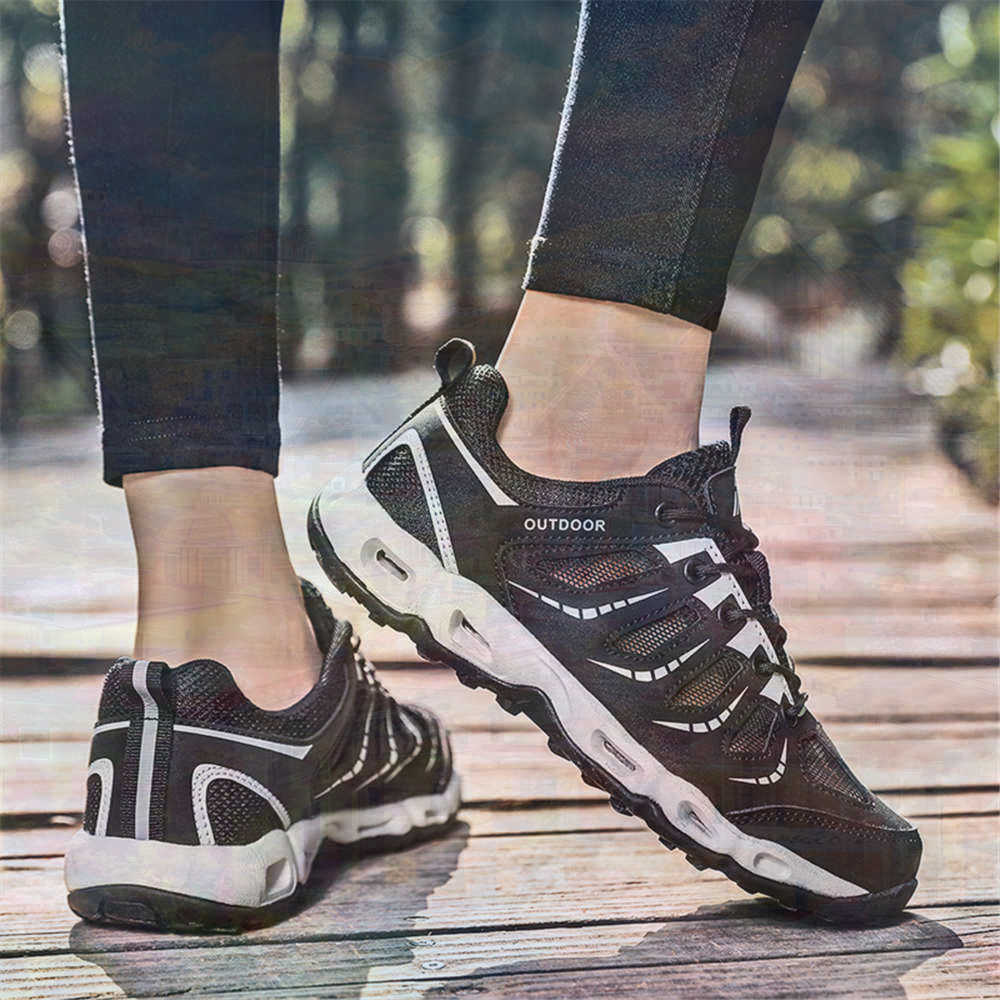 Sumer Round Tip Silver Sneaker - Luxury Lifestyle For Women บทวิจารณ์และราคา