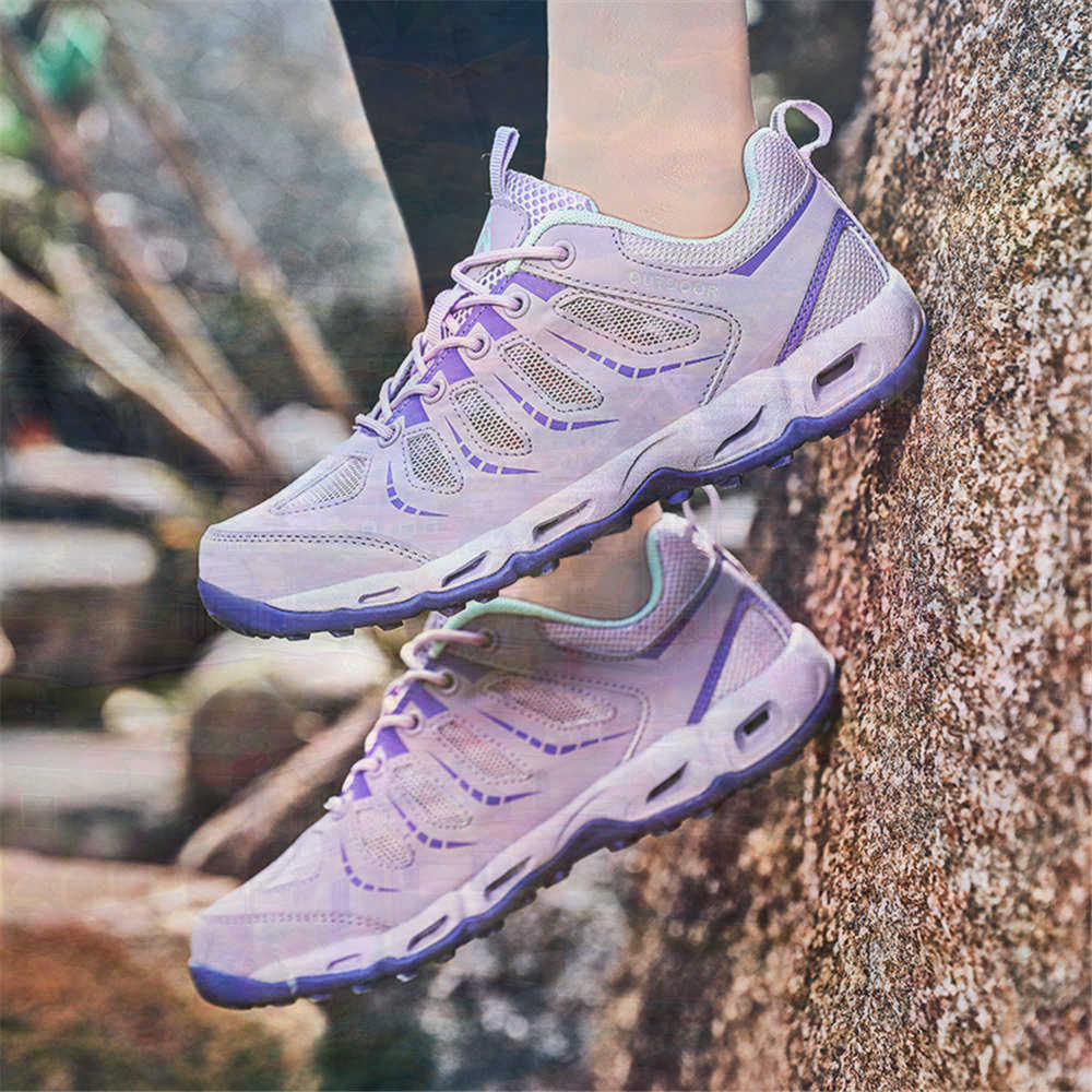 Sumer Round Tip Silver Sneaker - Luxury Lifestyle For Women บทวิจารณ์และราคา